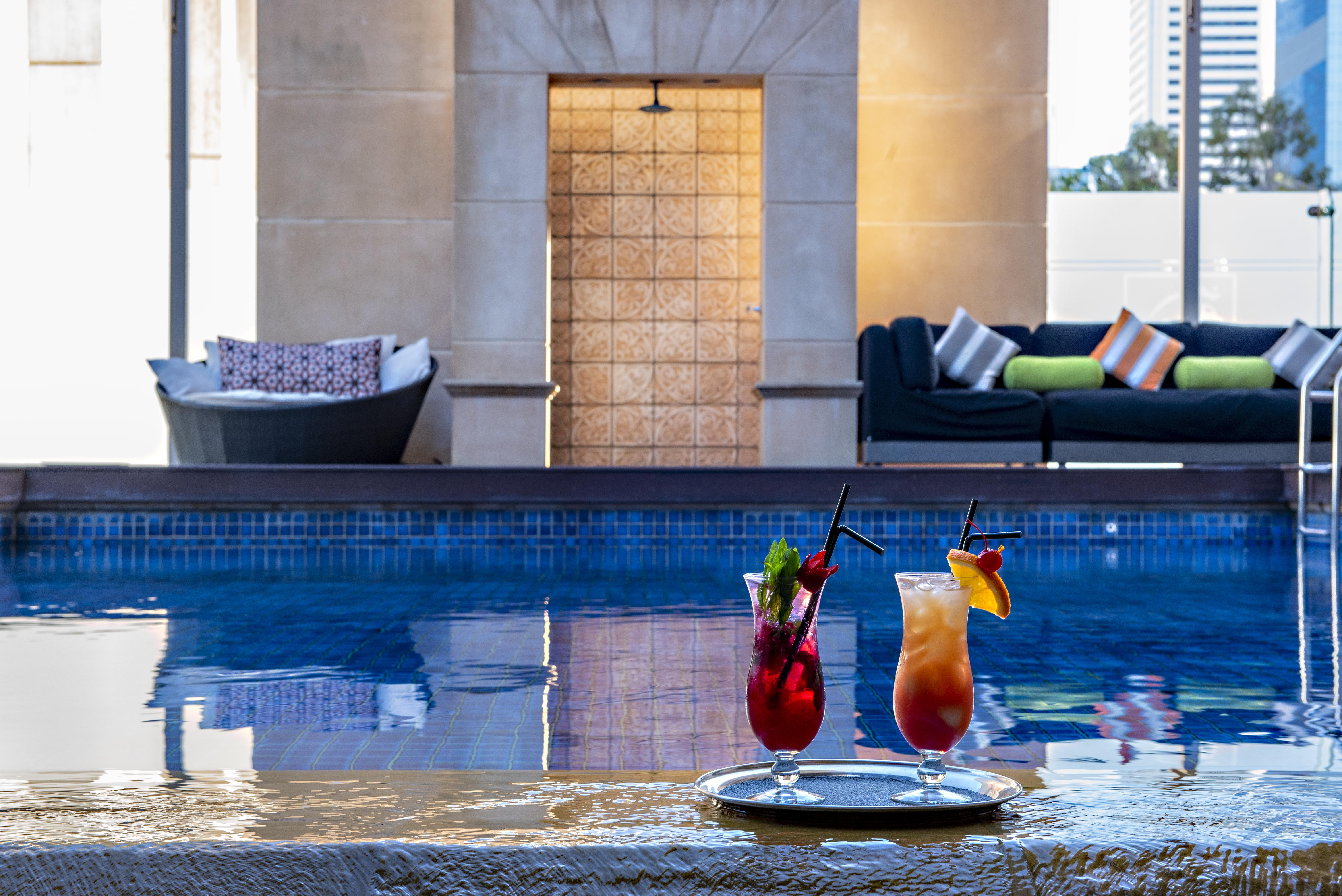 Duxton Hotel Perth Exterior foto Pool at the hotel