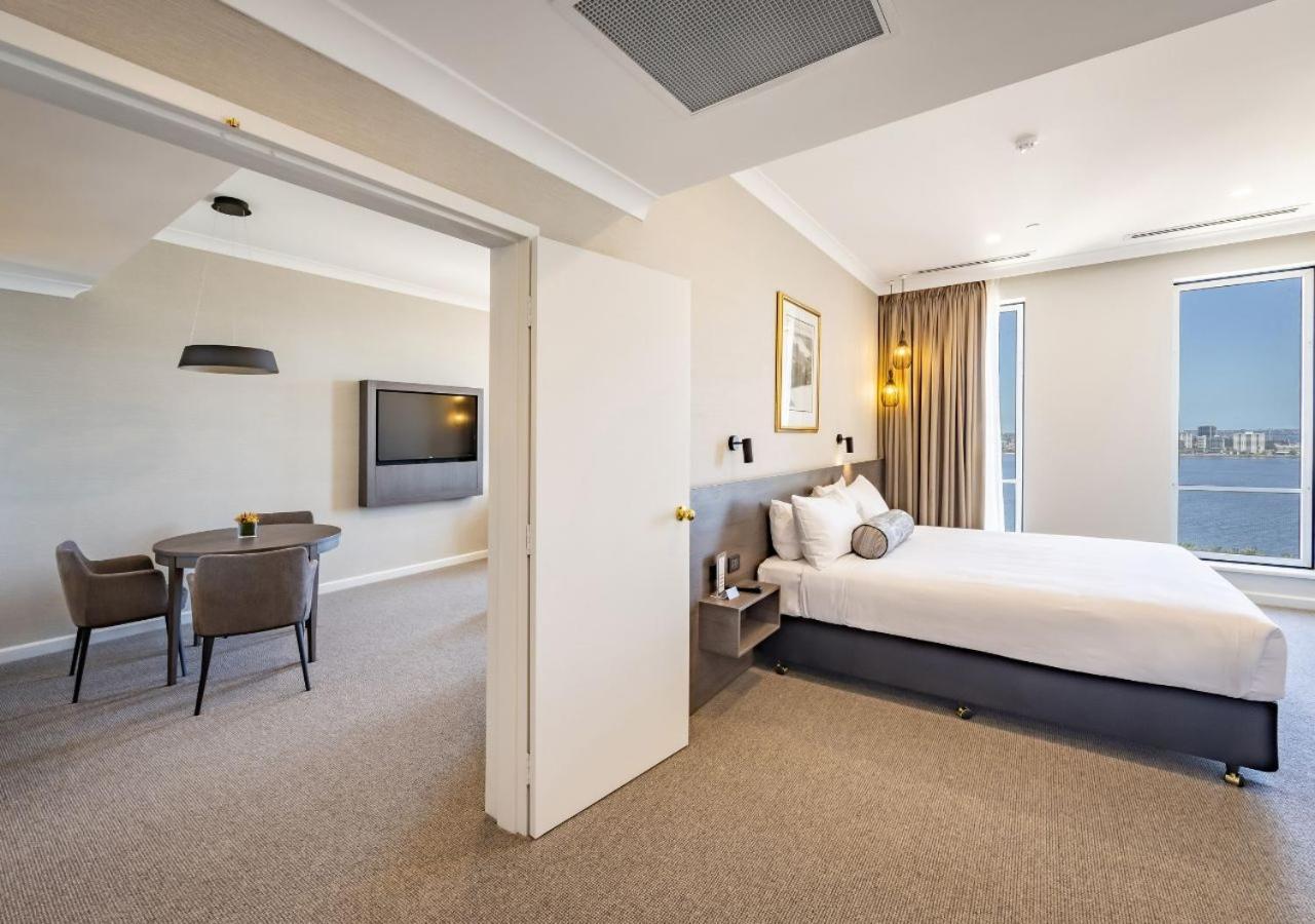 Duxton Hotel Perth Exterior foto A suite at the hotel