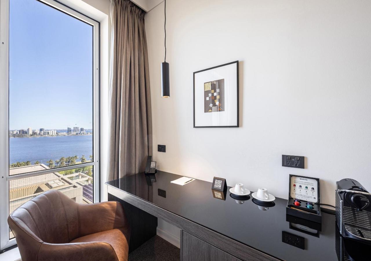 Duxton Hotel Perth Exterior foto A room at the hotel
